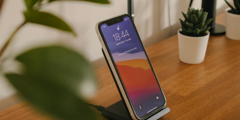 Dit moet je weten over het draadloos opladen van je iPhone
